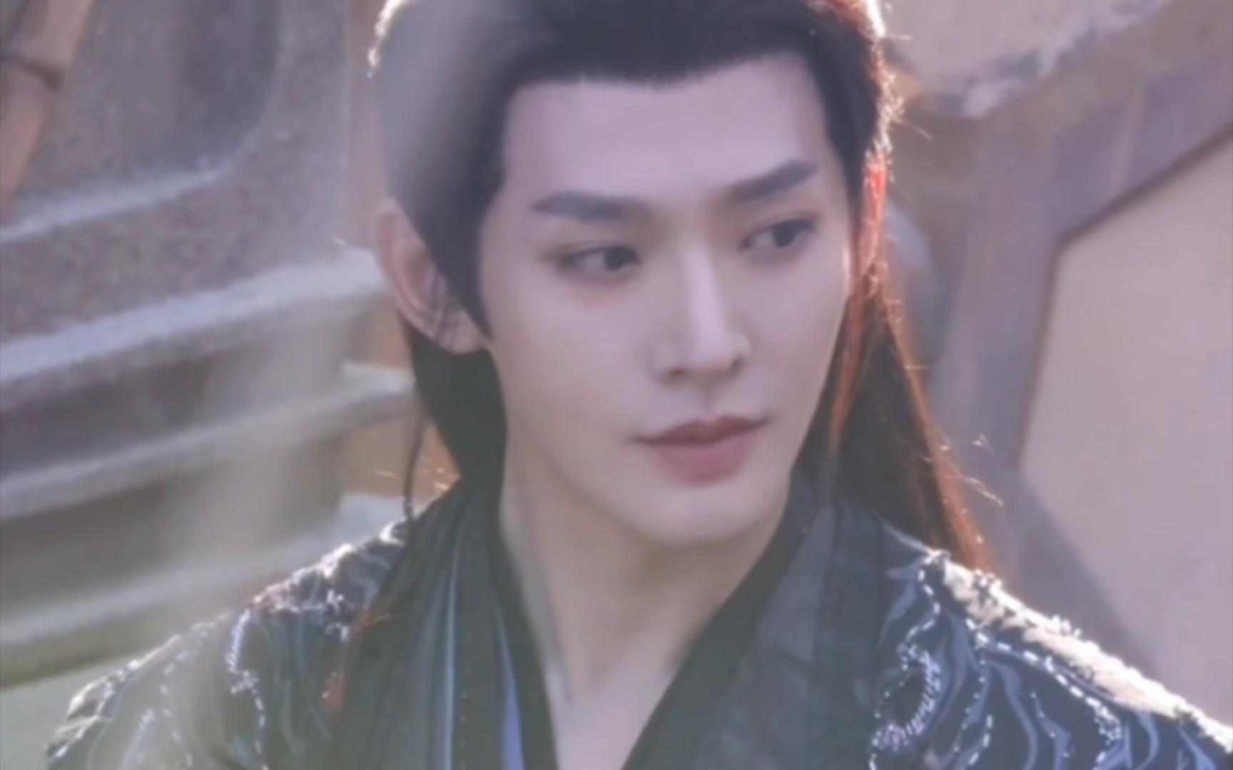 思美人兮,如梦如幻,如露亦如电