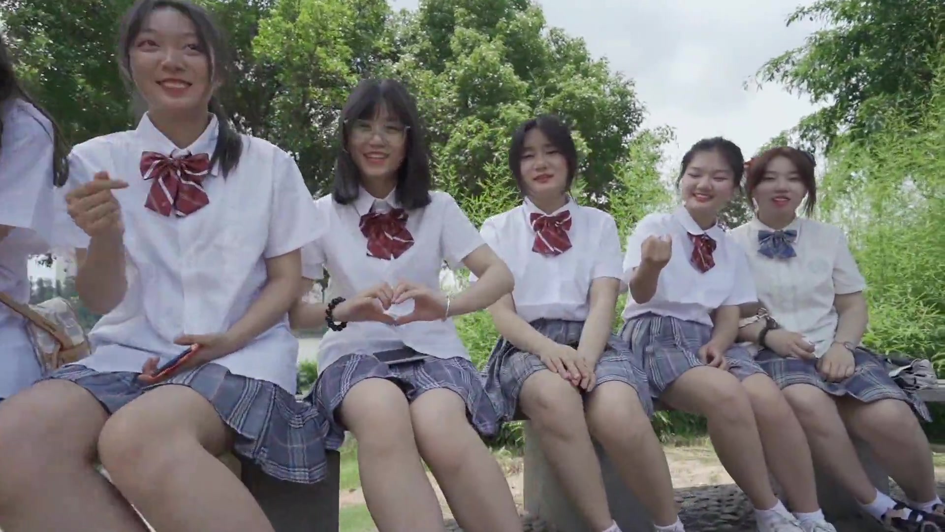 厚德学校2021届高中毕业季-高三(5)班