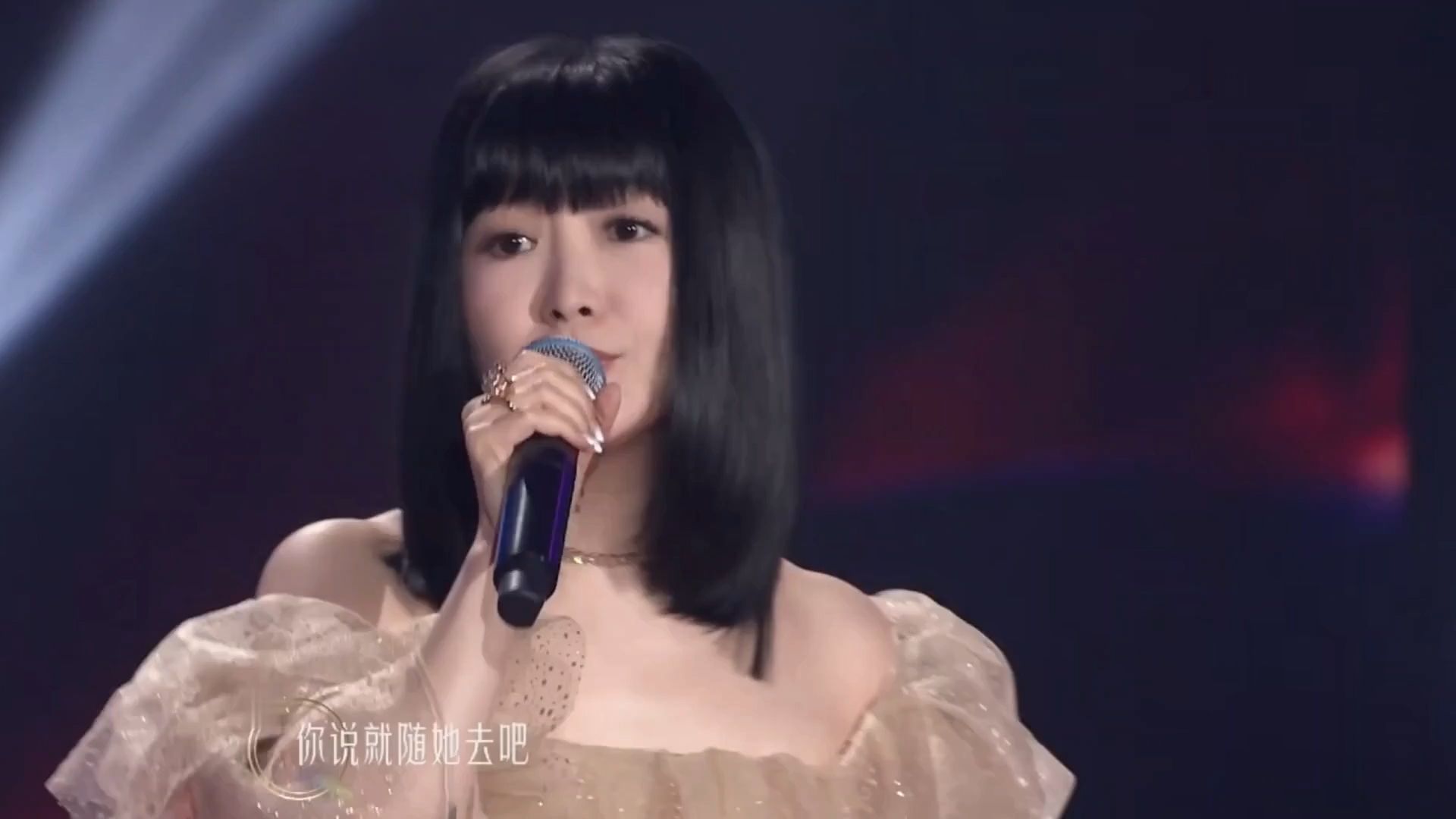 《悲伤的秋千》怀旧经典老歌经典歌曲mv -金海心