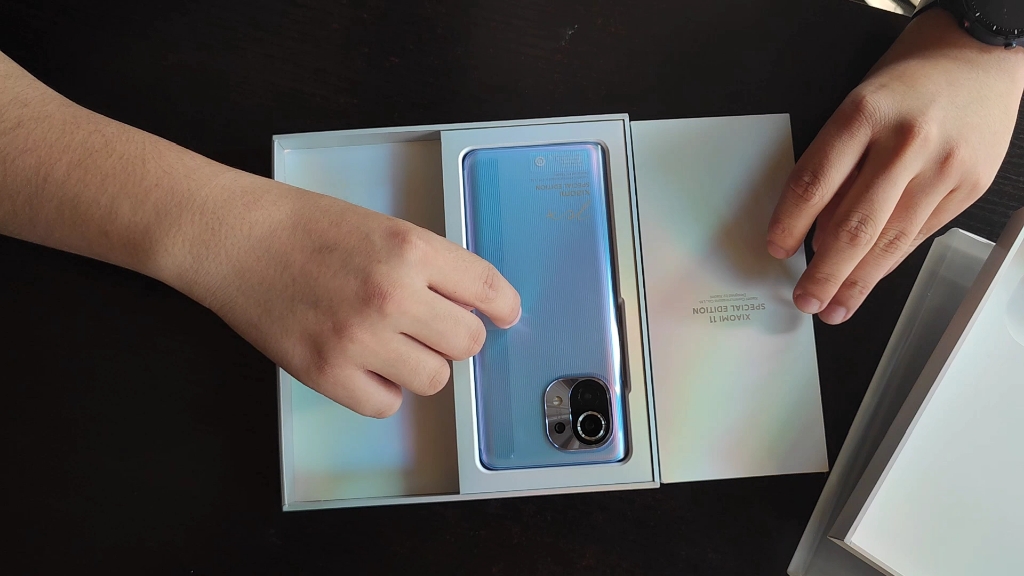 小米11雷军签名版开箱