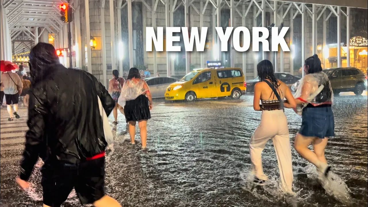 纽约曼哈顿的大雨漫步  步行暴雨、闪电和雷声 | 睡眠学习哔哩哔哩bilibili