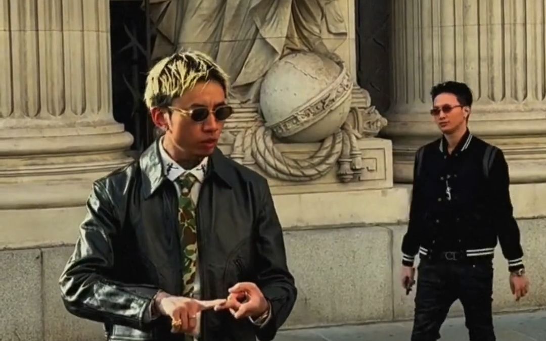 马思唯 x asen 《racks on racks》伦敦街头版!