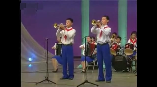 [图]朝鲜学生音乐：为朝鲜而学习（咸兴市十分中学金光吉 金兴日 2010）