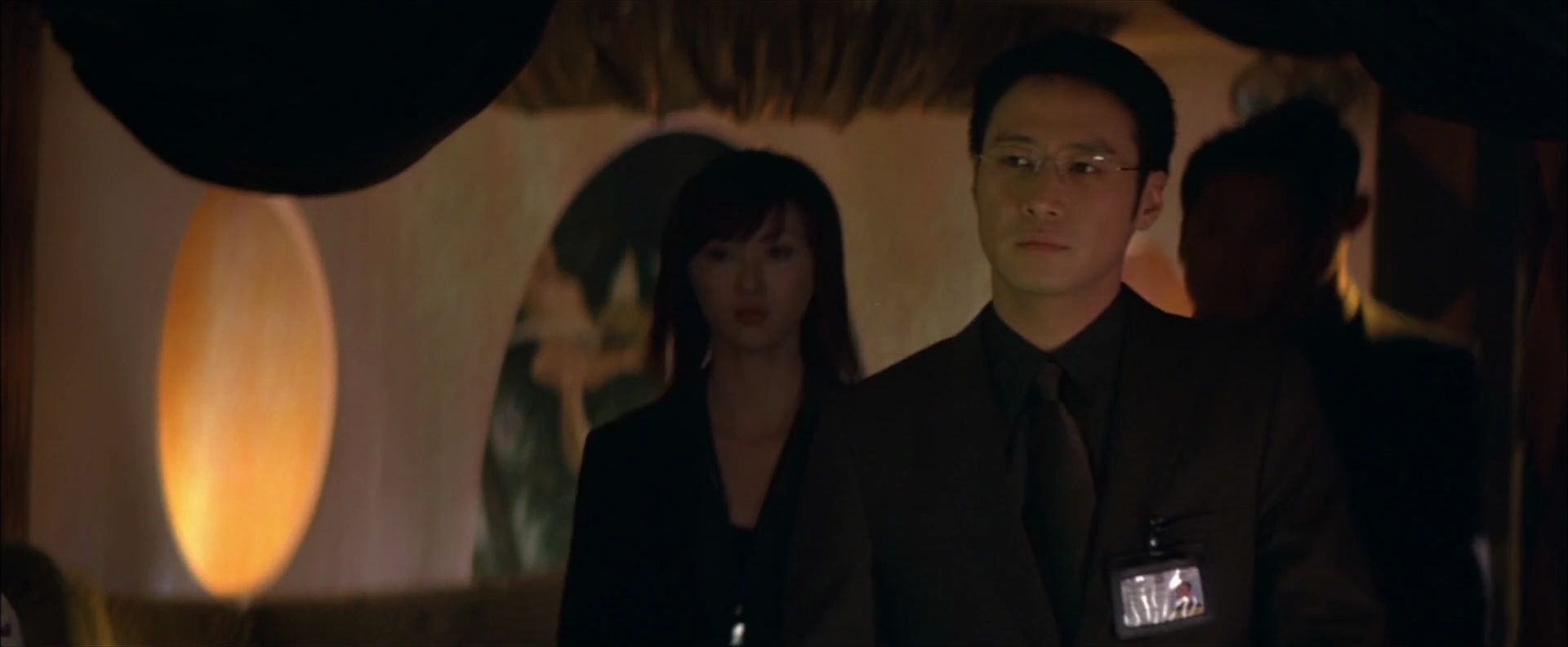 黎明来告诉你什么叫做斯文败类!