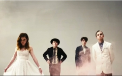 [图]Echosmith - Cool Kids 中英字幕[版本 2] 720P