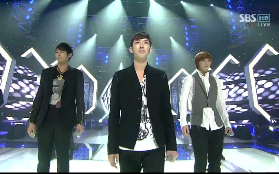 [合作舞台] BEAST & 2AM  Champion @SBS Inkigayo 20100131哔哩哔哩bilibili