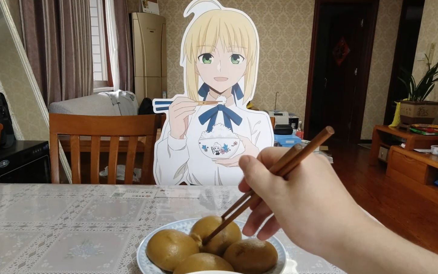 saber等身立牌开箱请你们的老婆吃饭啦