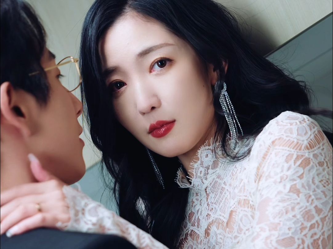 zzd1226错位人生剧情2卡7