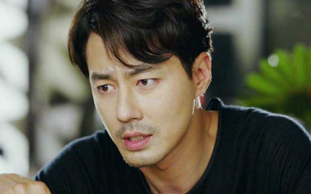 赵寅成随便露个眼睛,看了眼镜头都能秒到我!这男人该死的魅力啊!