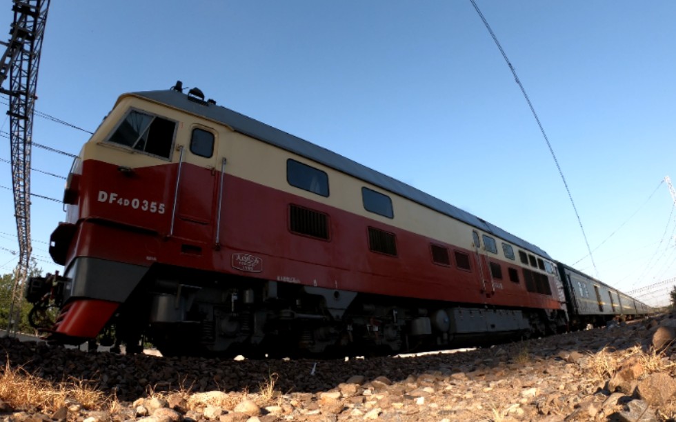 【道砟视角】京原线df4d-0355牵引k603次(北京-运城)石景山南出站