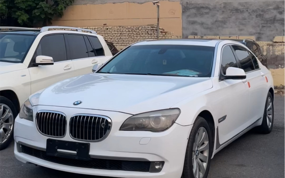 宝马740li二手车10.9万