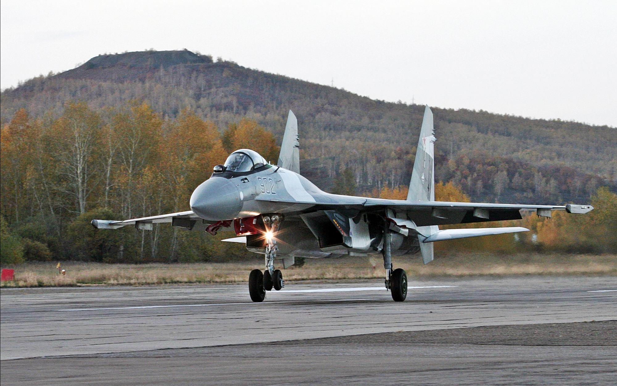 【宋心之】军情解码 20161226 外界关注苏-35将来中国?