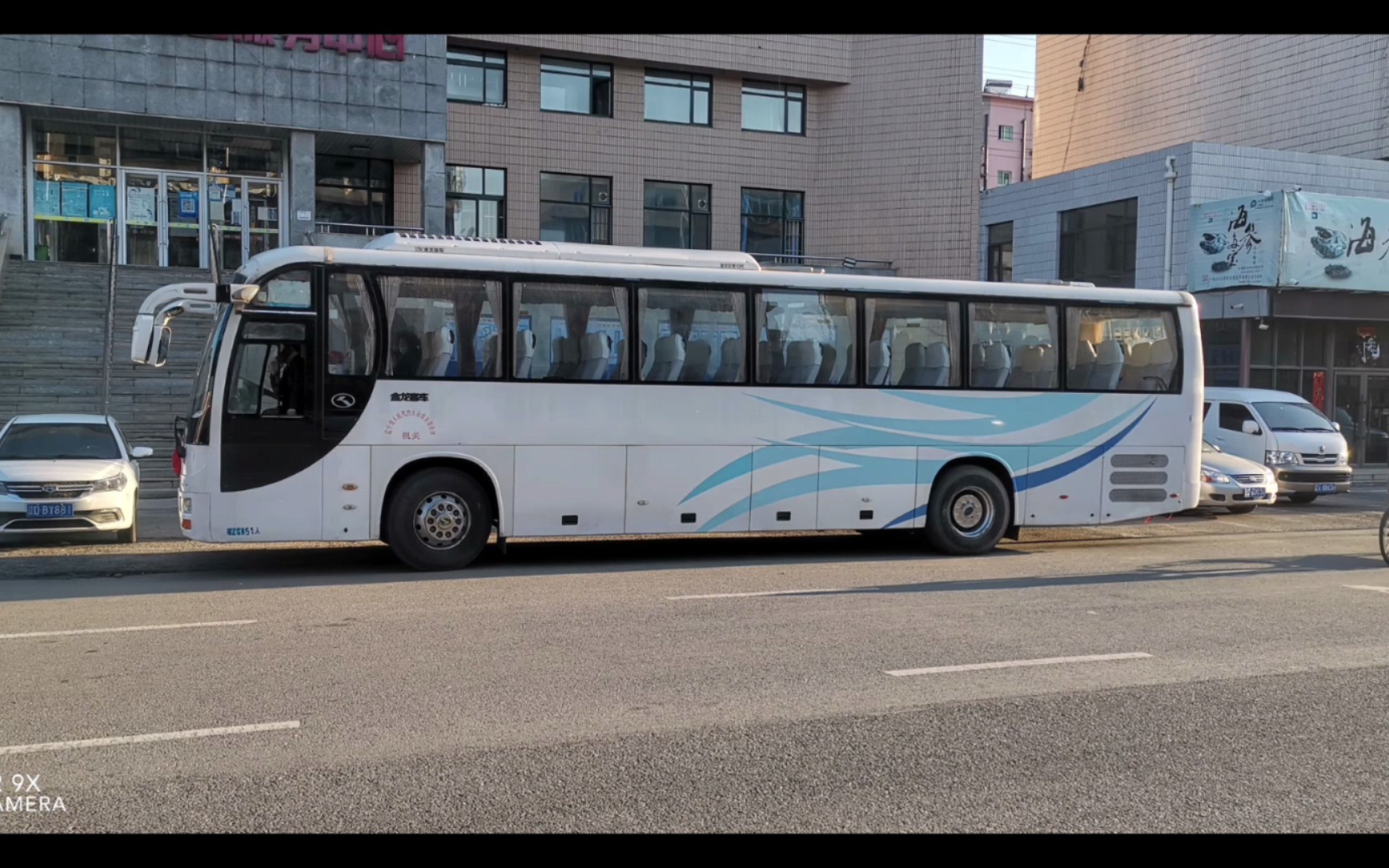 2006年7月产 厦门金龙xmq6121y 傍晚出战实录