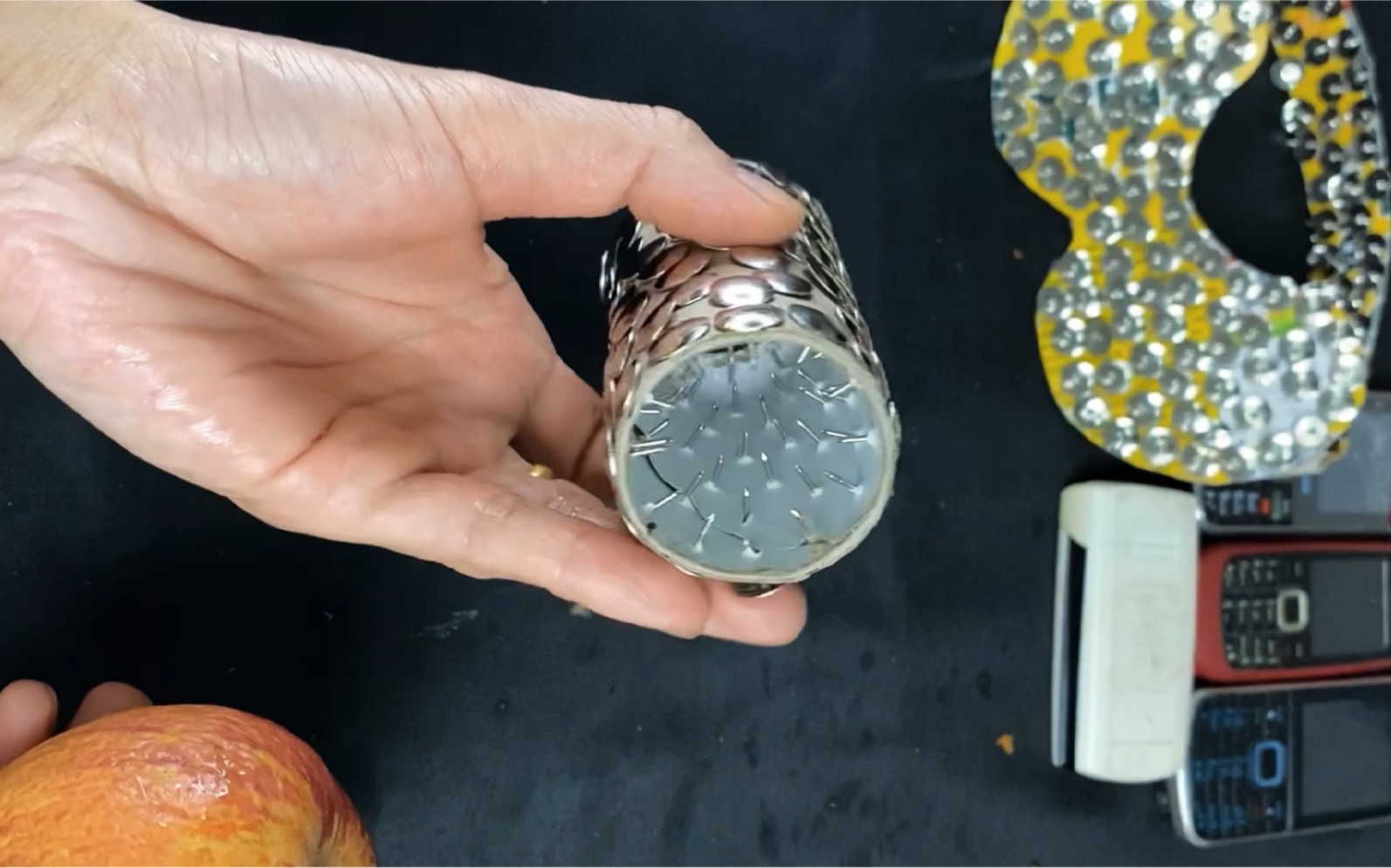 活动  小姨子自制的削皮刀