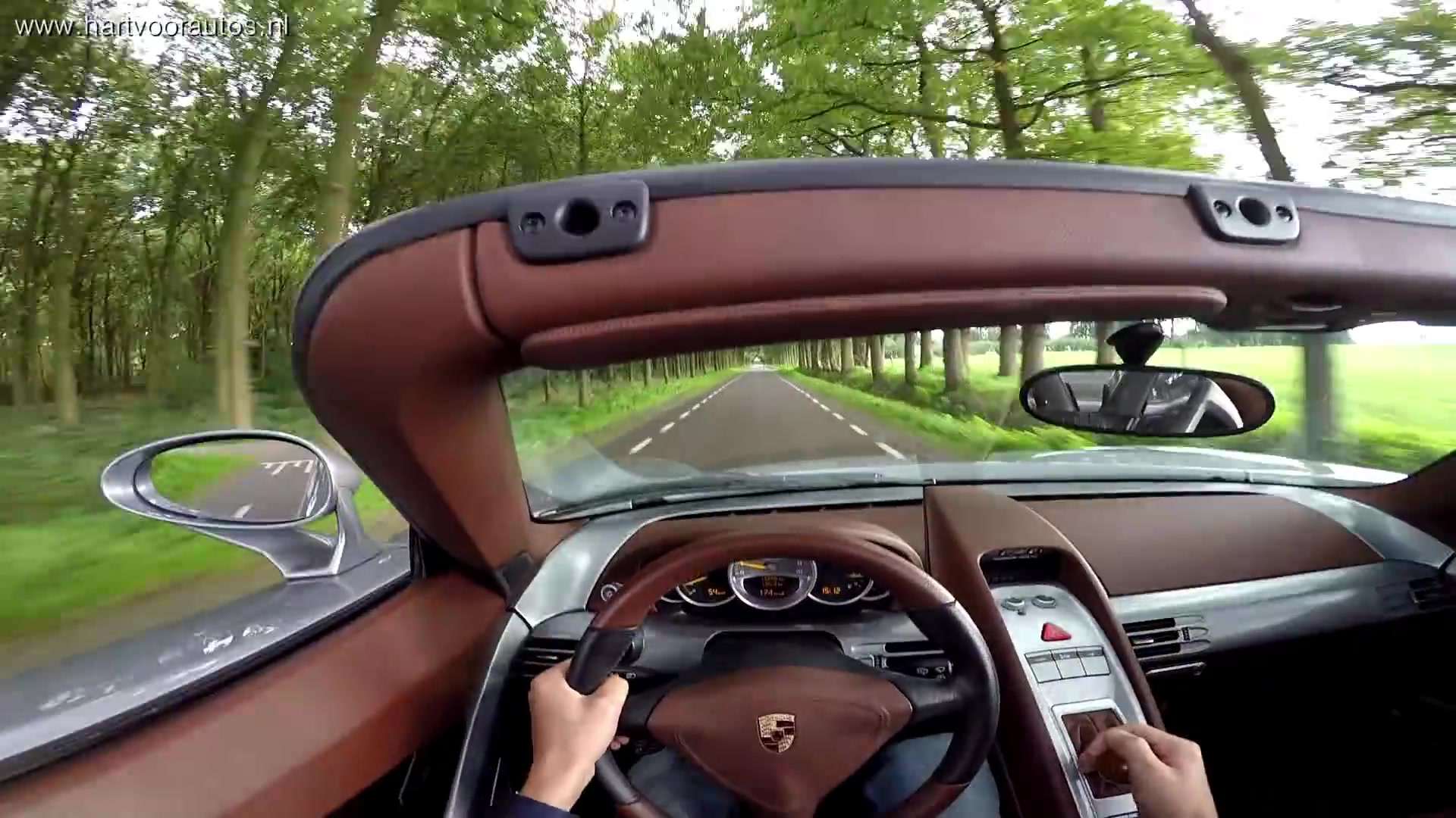 声浪惊人保时捷卡雷拉gt第一视角森林驾驶porschecarreragt超级跑车