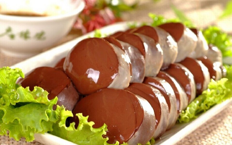 东北传统特色美食"灌血肠"教程,独家配方,满满的都是家乡味道