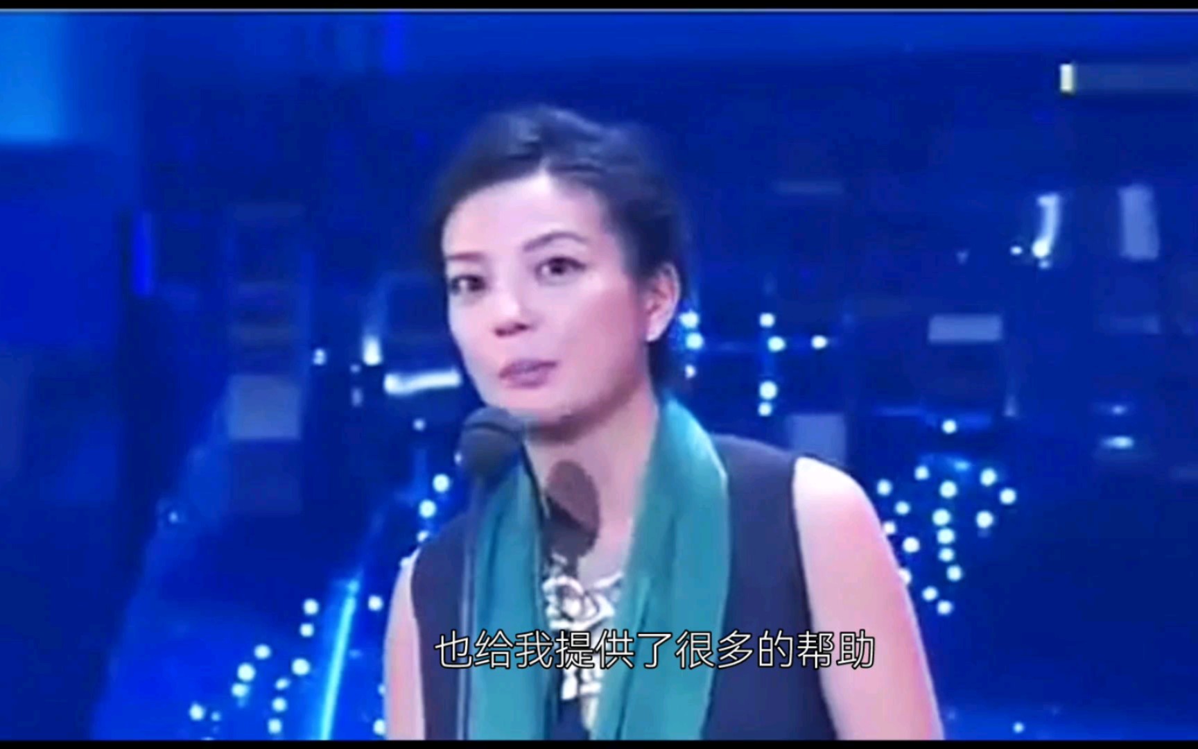 赵薇在金像奖上精彩发言:非常机智地圆场了,不愧是大气睿智的女人!