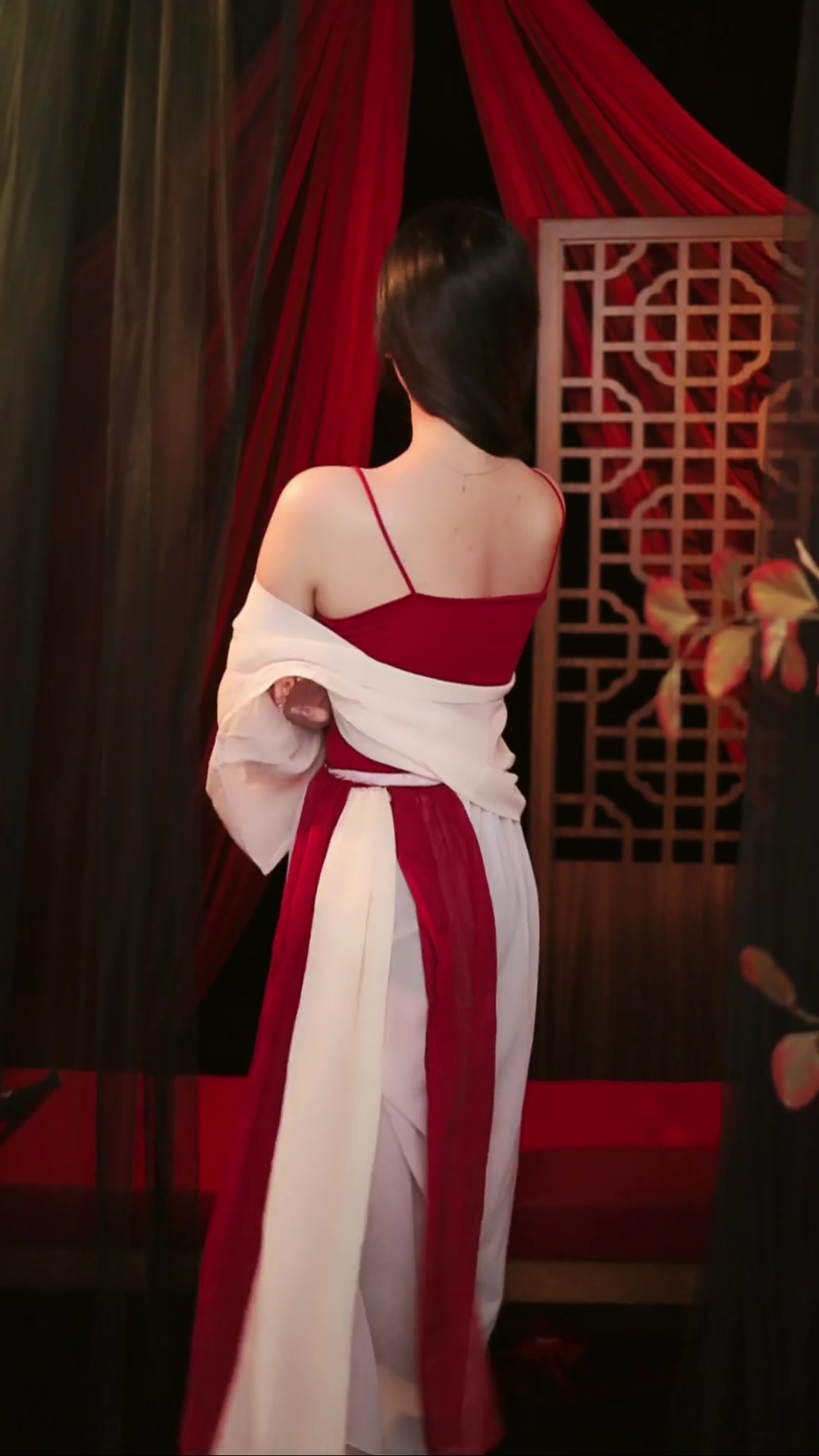 羽昕 别翻了来看副团长