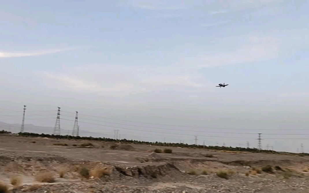[图]风范K8新疆戈壁滩落日飞行