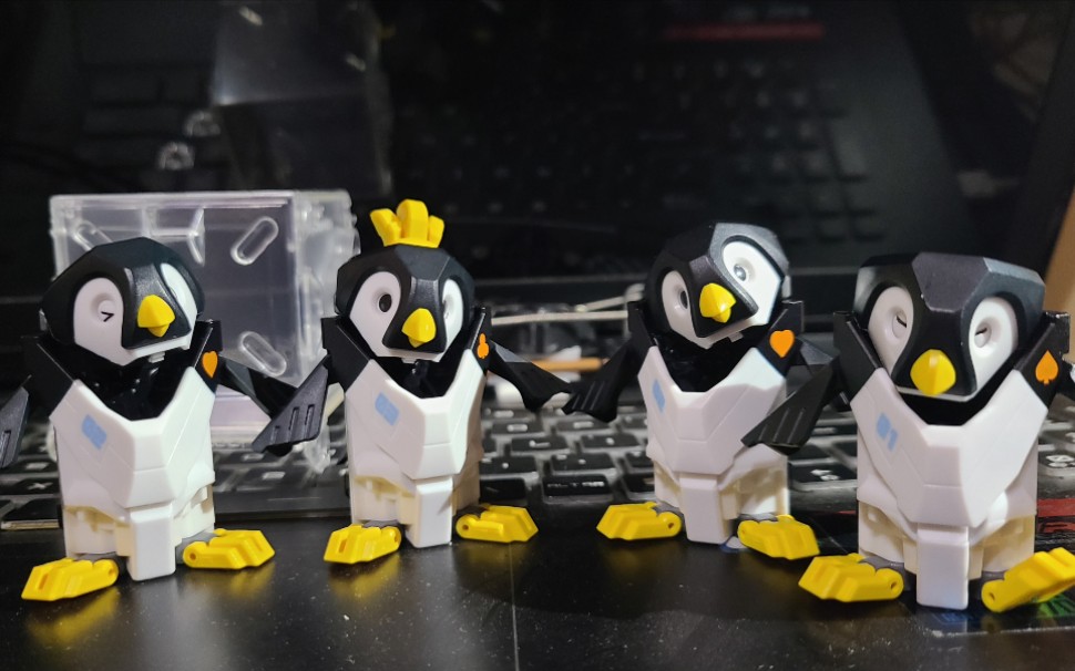 猛兽匣可爱小企鹅