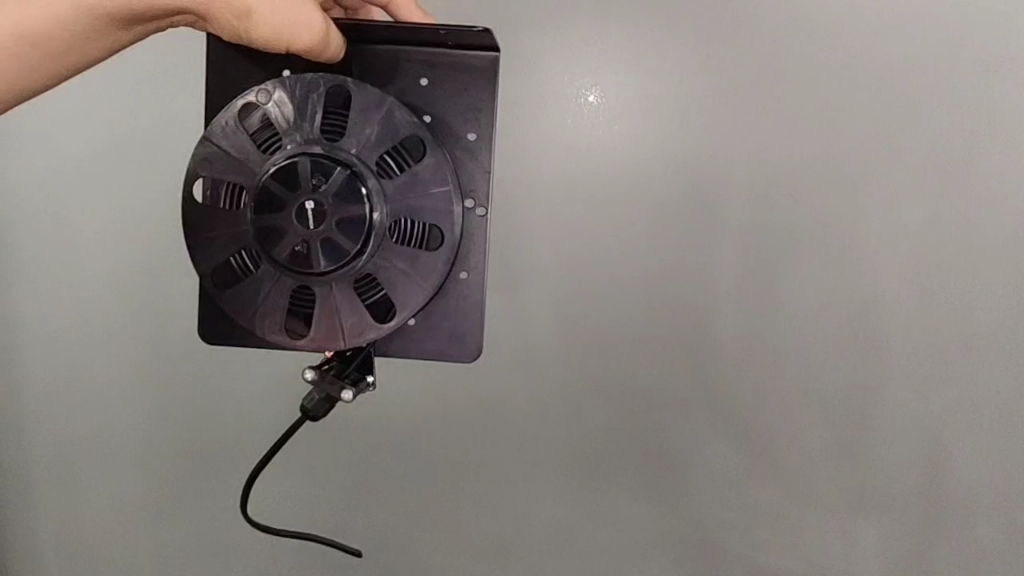 自动伸缩收线卷线盘电缆卷轴