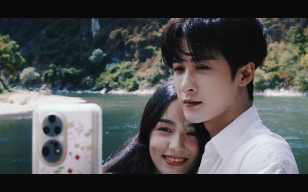 生谈恋爱一样,甜甜的,但又有点青涩谁懂,我好喜欢莫青成这样的男主!