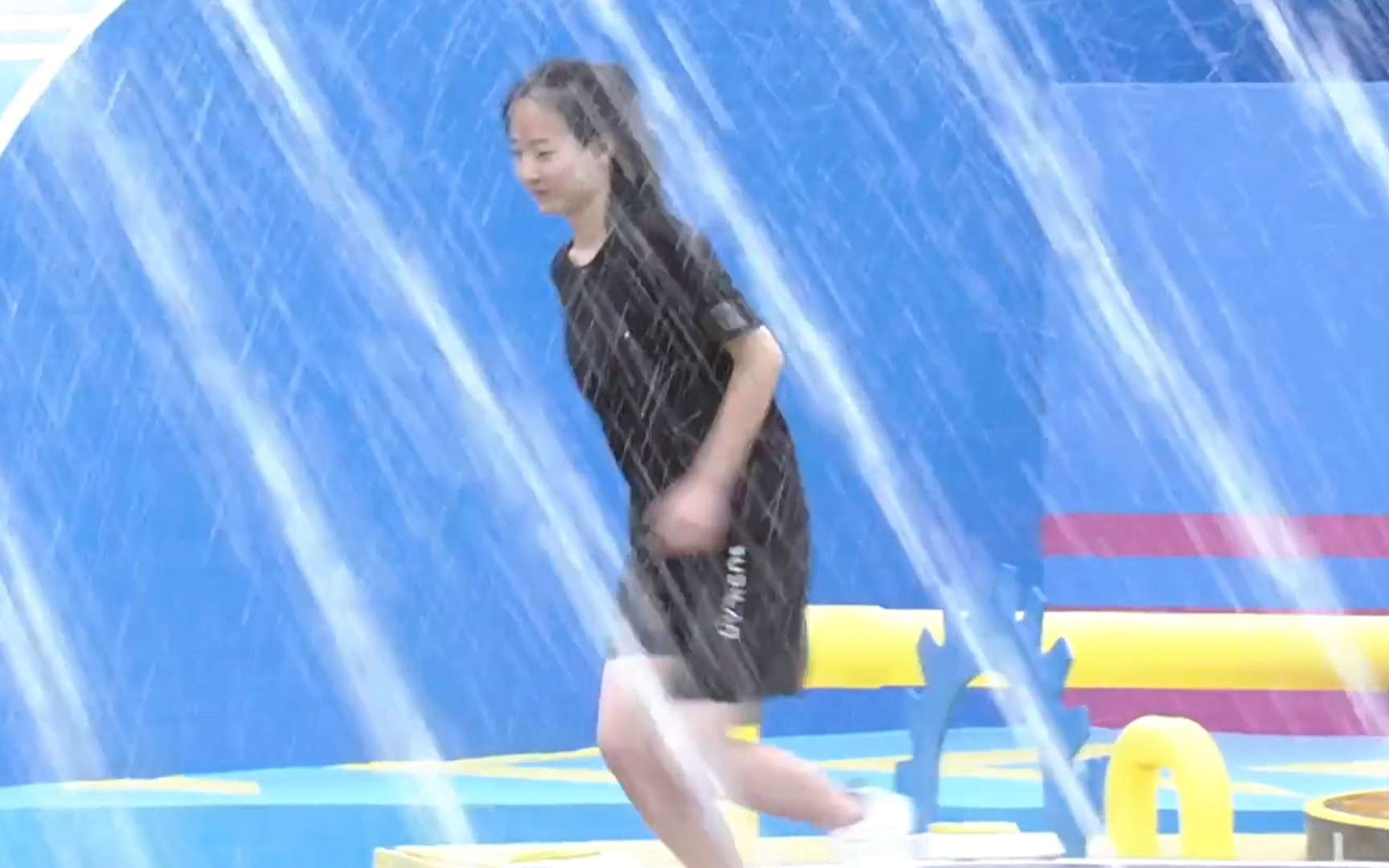 2022男生女生向前冲拉丁少女极速落水-综艺-全集-高清在线观看-bilibili-哔哩哔哩