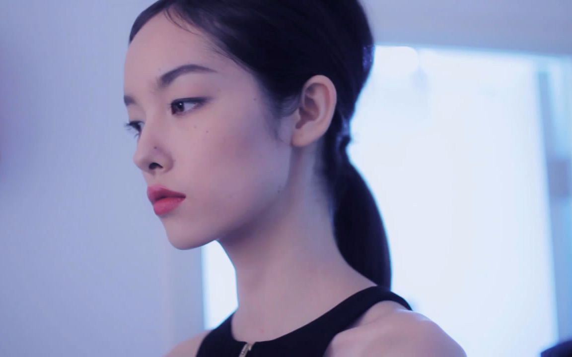 [图]Harper's Bazaar HK | February 2011 x 孙菲菲