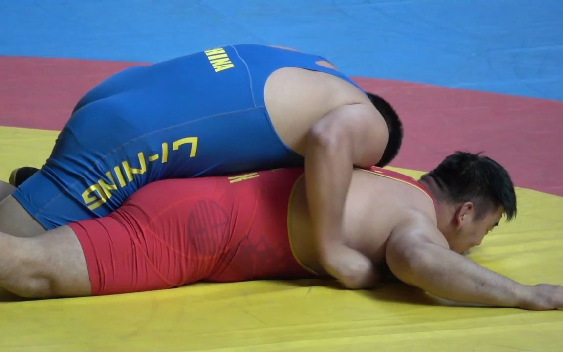 邓志伟 vs 康鑫 (2017 年全国男子自由式摔跤冠军赛 125kg)哔哩哔哩bilibili