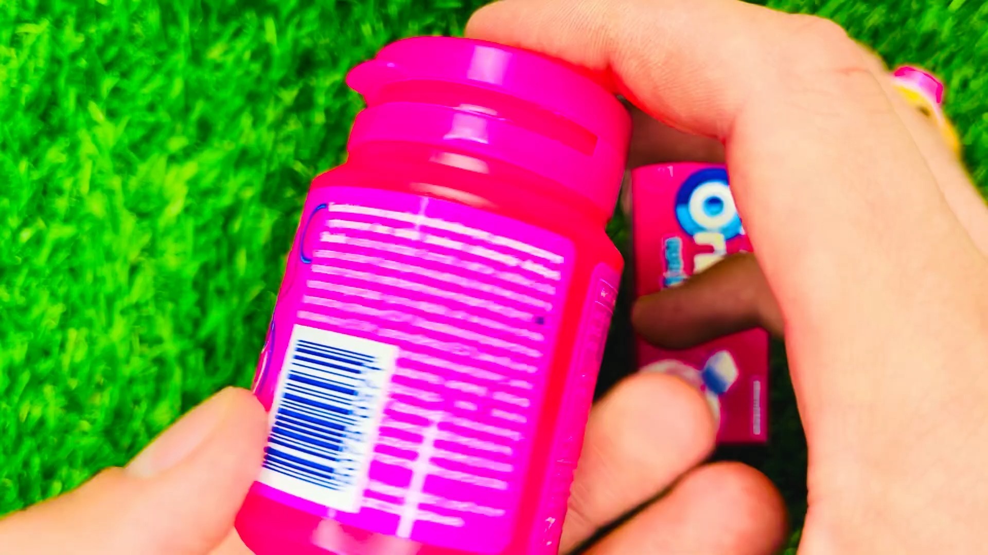 曼妥思泡泡糖卷棒棒糖拆箱视频