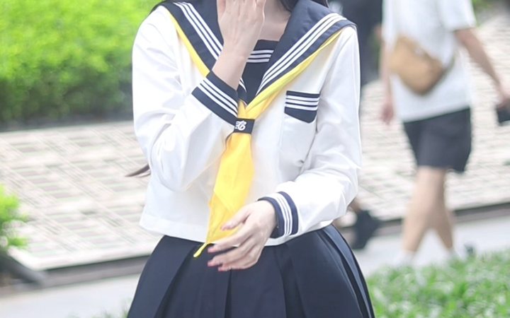萤火虫漫展的jk少女