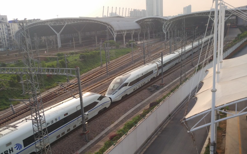 g7014  苏州-无锡区间  18年的视频因前车机破晚点约一小时