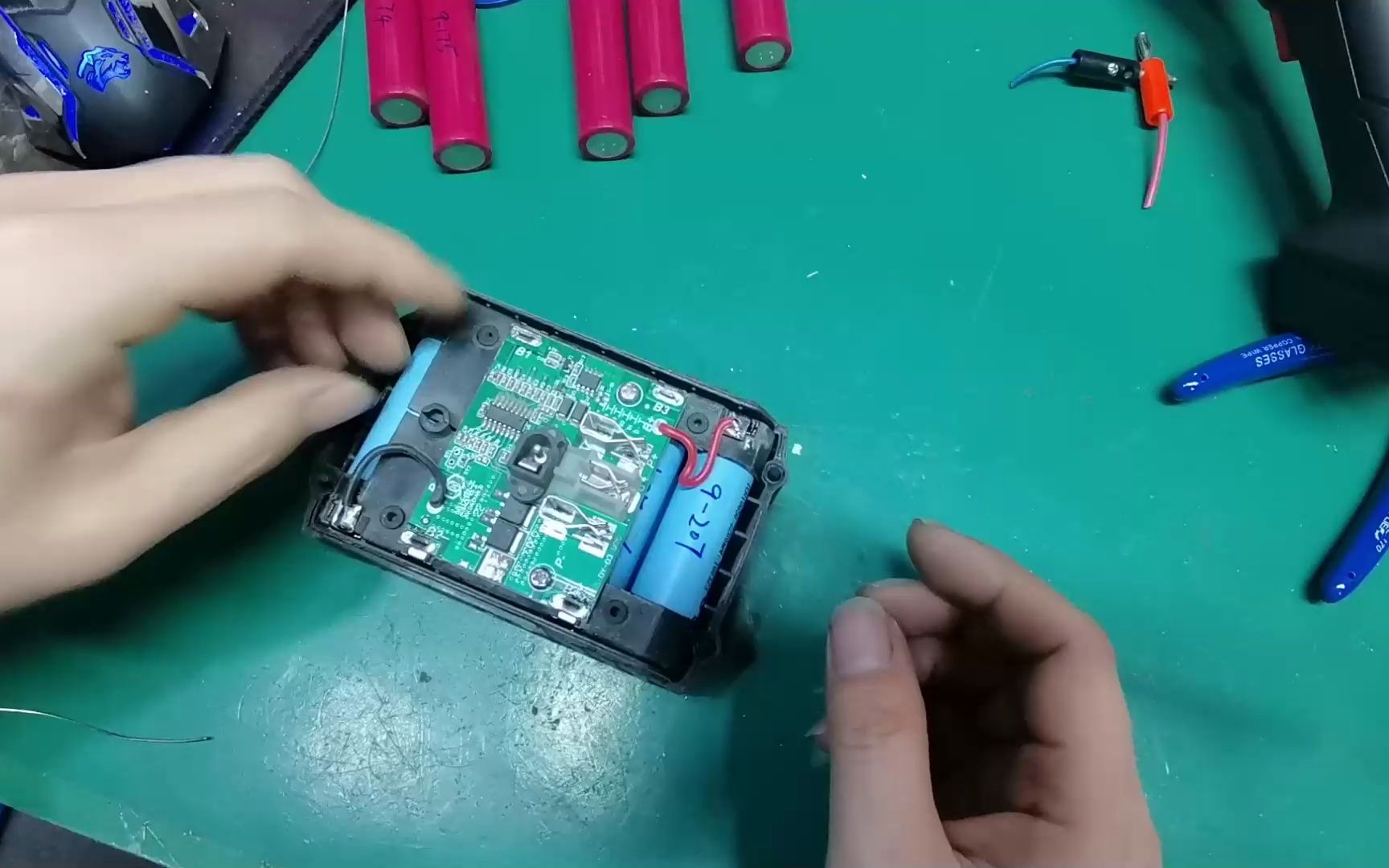 维修一块大艺电池!15节电池改10节!这样就不用换电池了