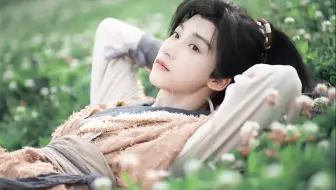 《女扮男装闯江湖》