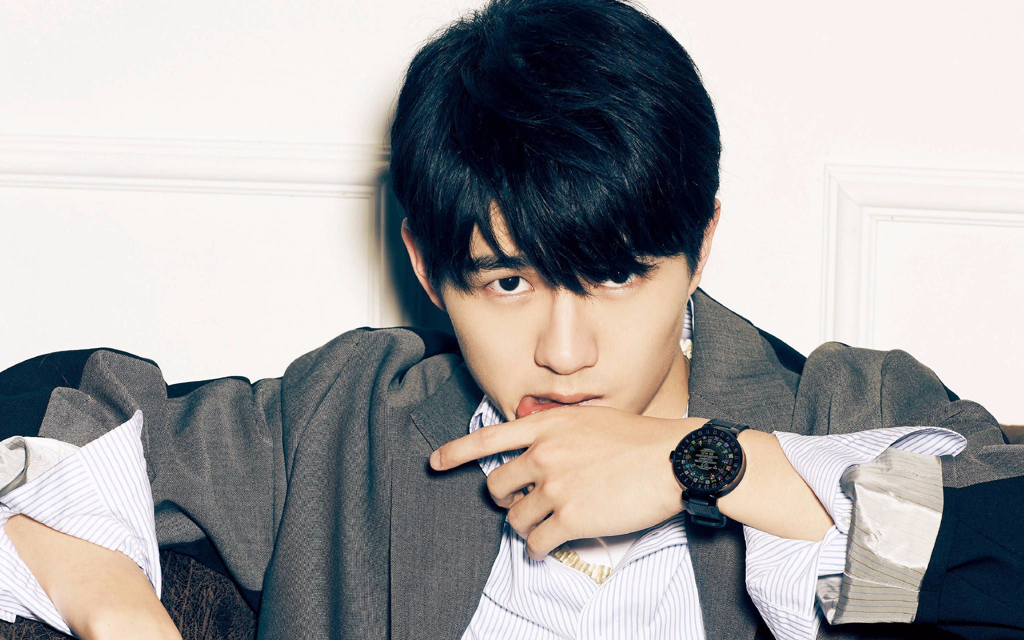 【刘昊然】20180301《男人风尚leon》拍摄花絮720p_哔哩哔哩 (゜-゜)