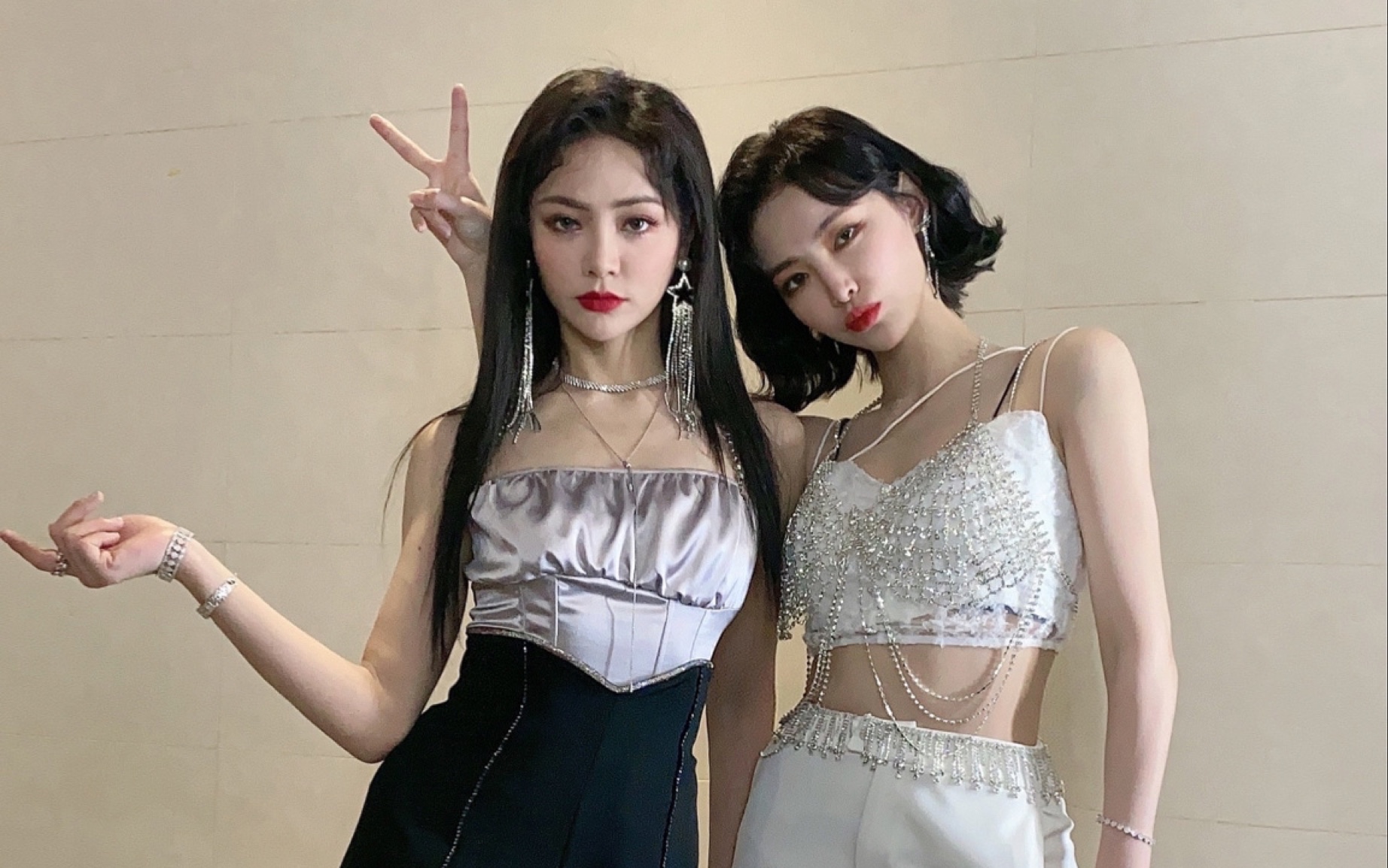 1221易之夜|the9 许佳琪谢可寅现场直拍|《promise》|双人开麦舞台