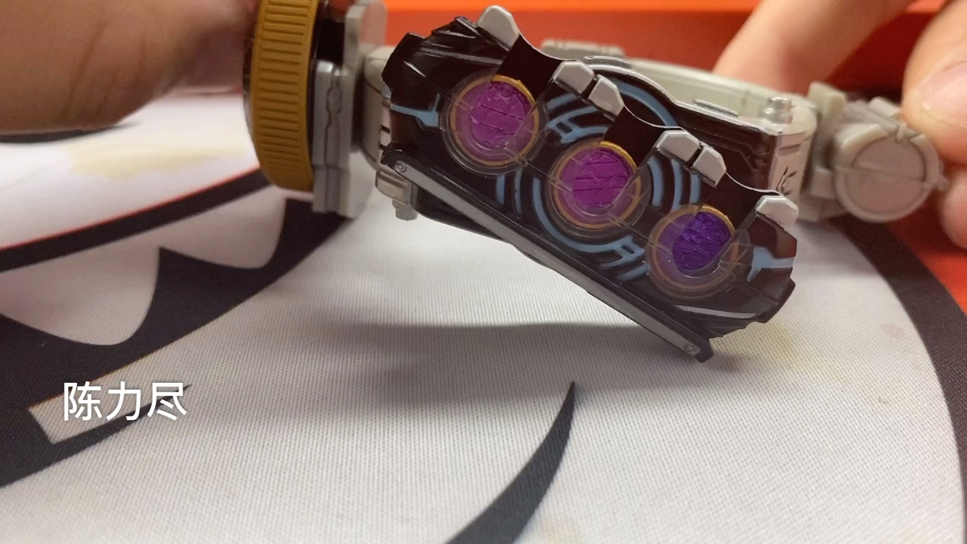 假面骑士ooo迷你腰带展示