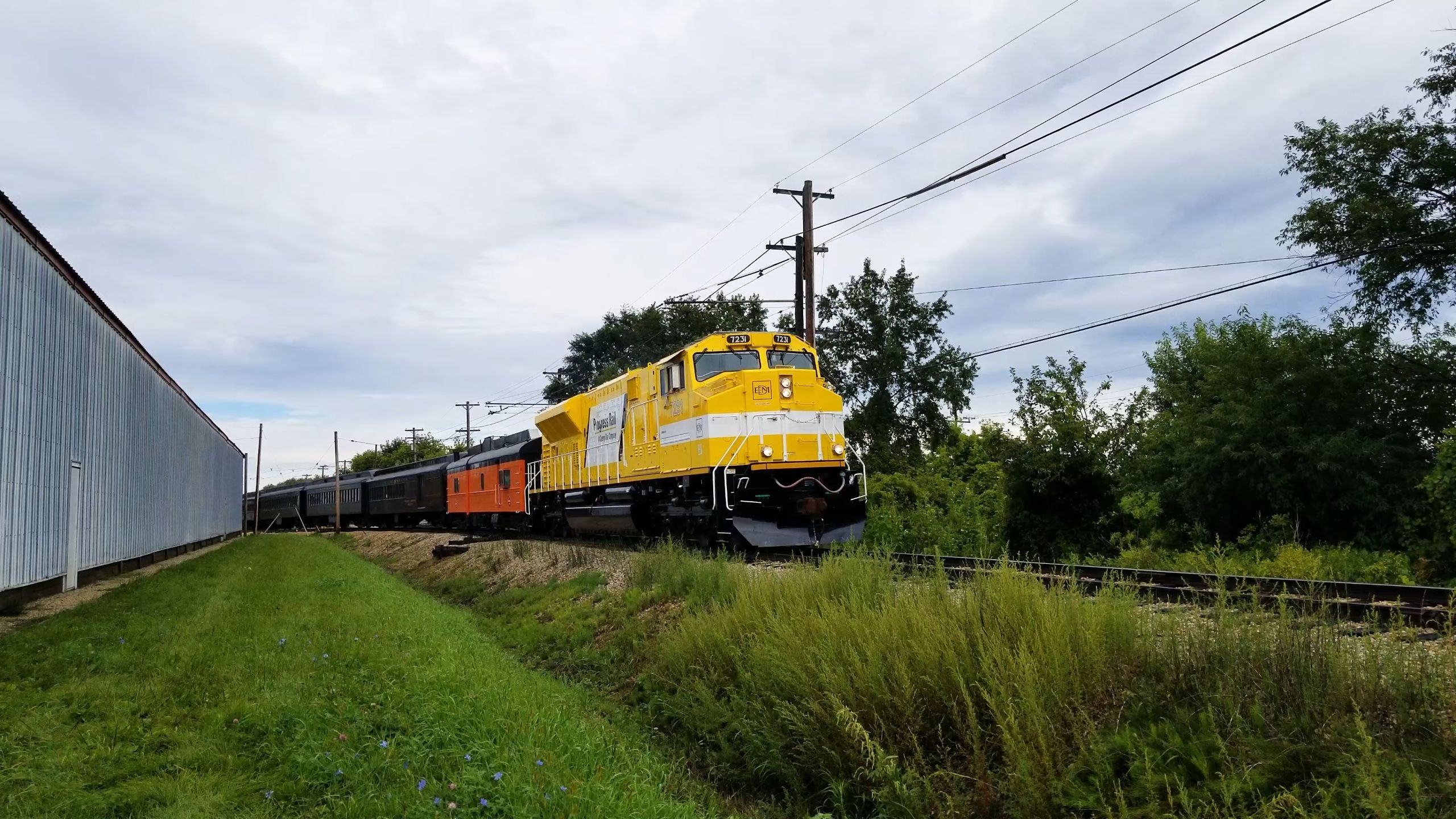 t4 visits the illinois railway museum
