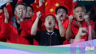 Video herunterladen: 谁懂这来自乒乓球比赛观众席的压迫感