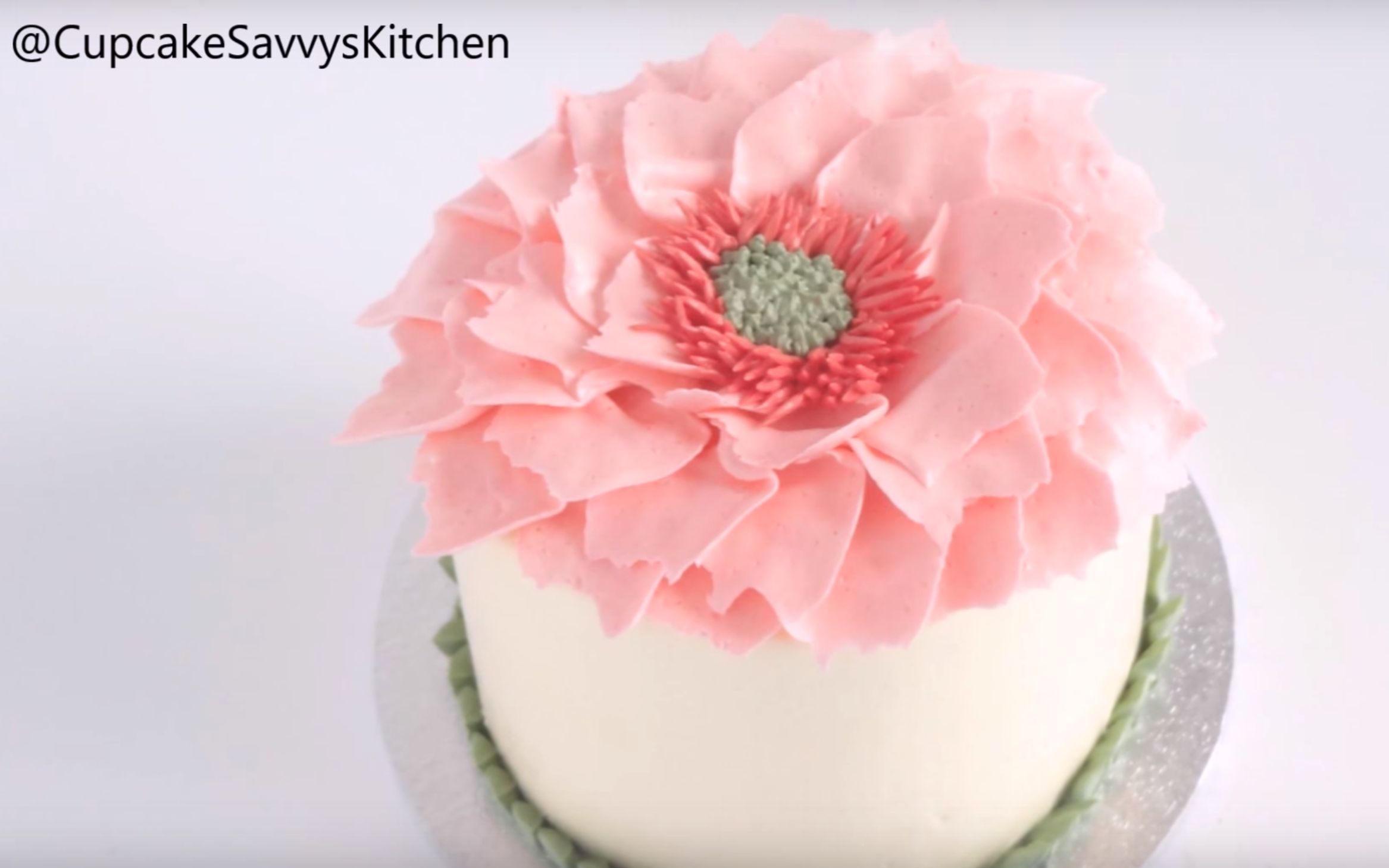 【白桃视频搬运】超级简单的迷你奶油花蛋糕 - super easy mini