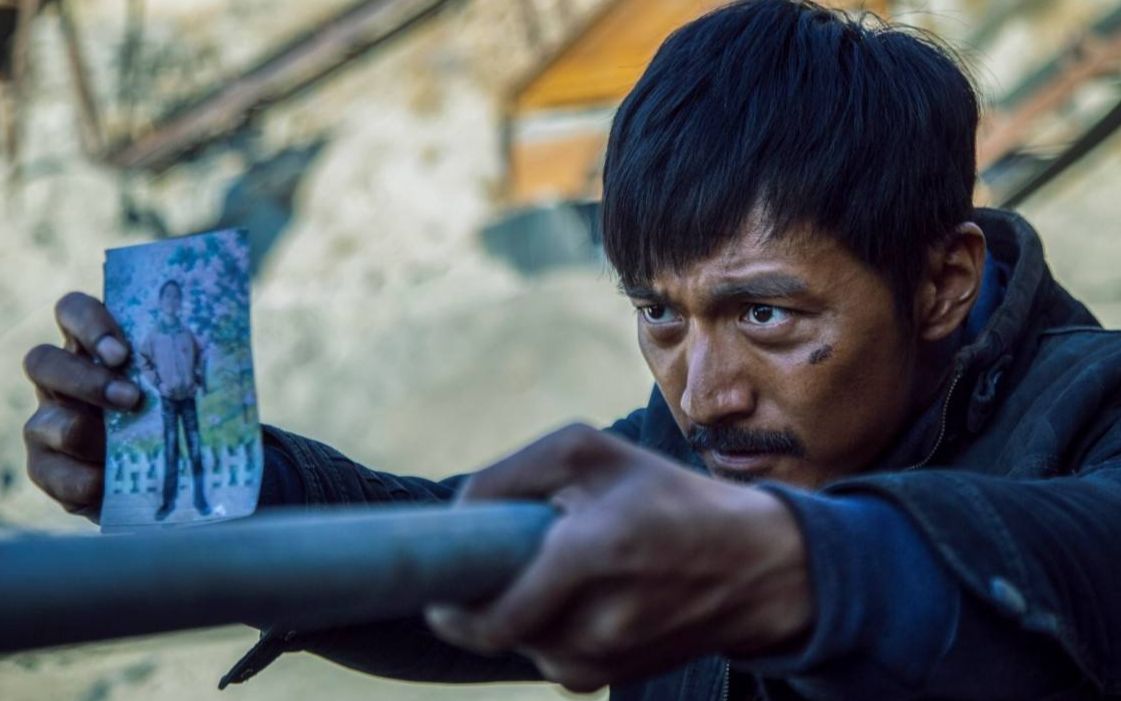 儿子放羊失踪,哑巴爸爸苦寻无果,难道沉默的"羔羊"遇上了"吃人"的大山