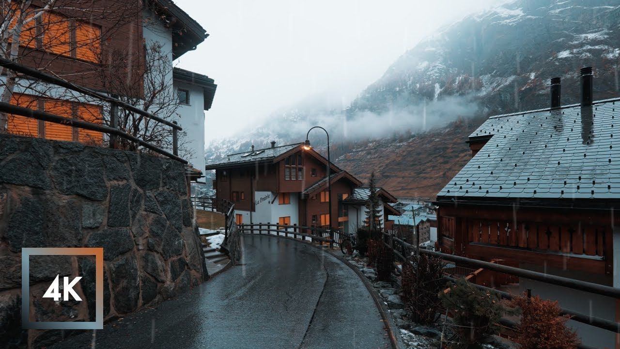 [图]4K：小雨天行走在瑞士的采尔马特小镇上