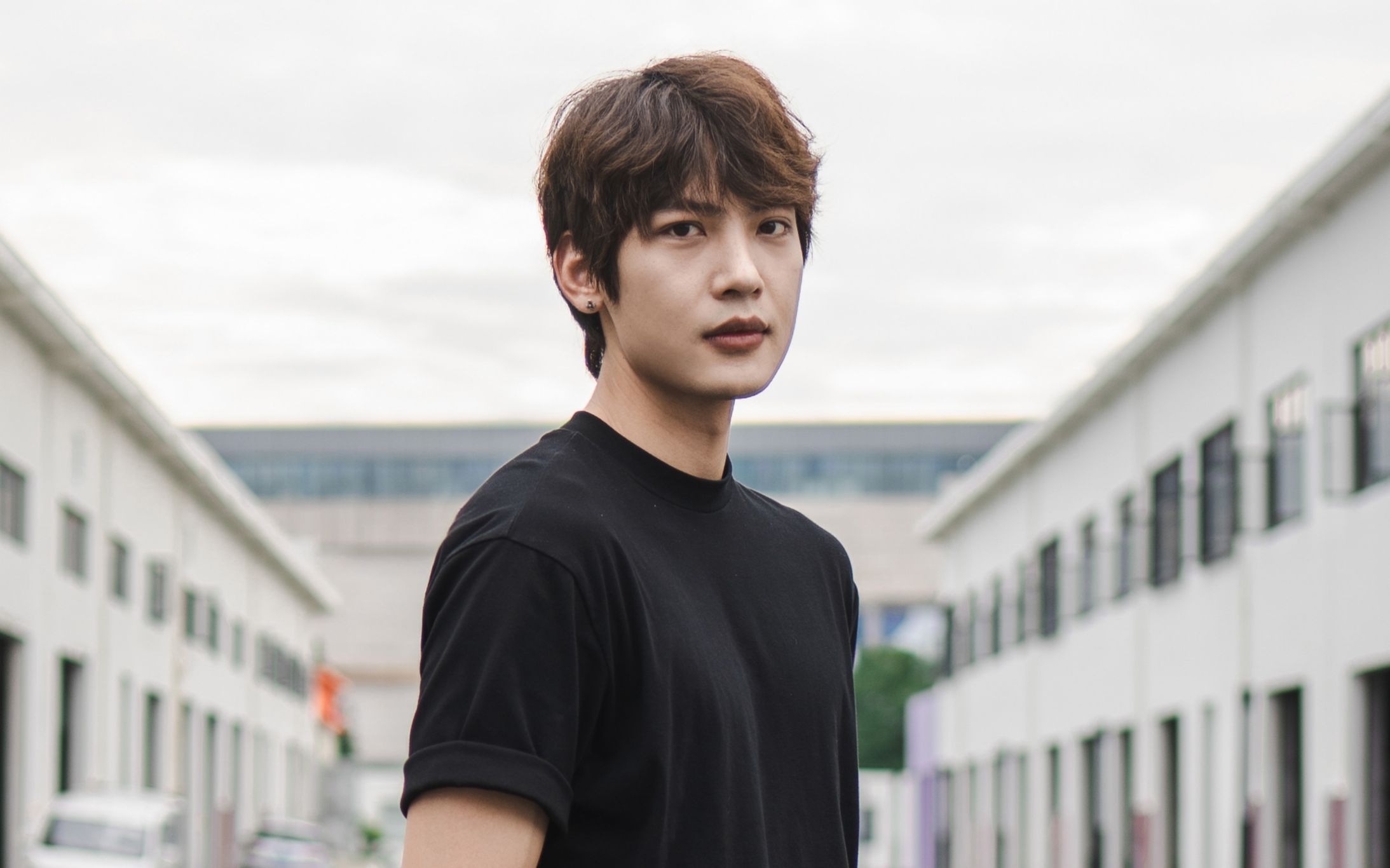 我又又又拍了个帅哥《二十》