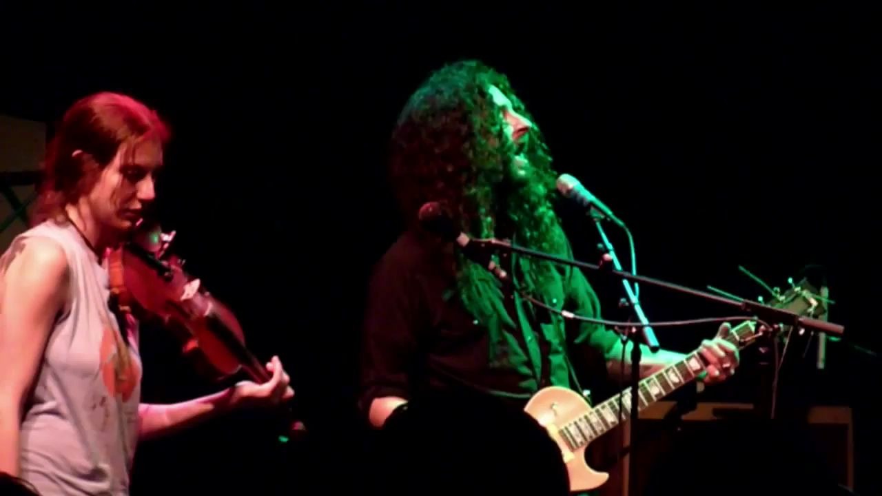 [图]Thee Silver Mt. Zion Memorial Orchestra - God Bless Our Dead Marines Dublin 2010