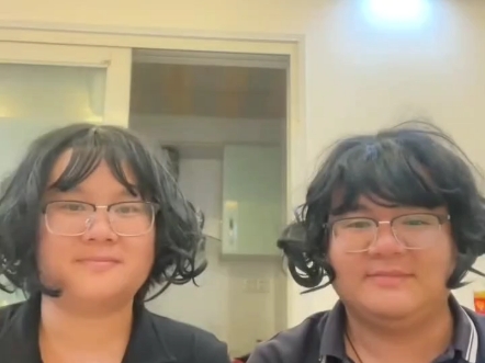 认识,一起生活两年后越来越像,引发"无奖竞猜谁是老公谁是老婆"的互动