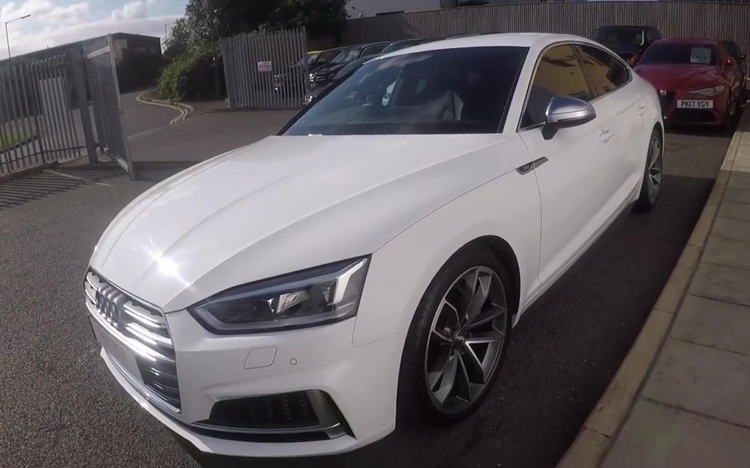 奥迪s5 b9 sportback