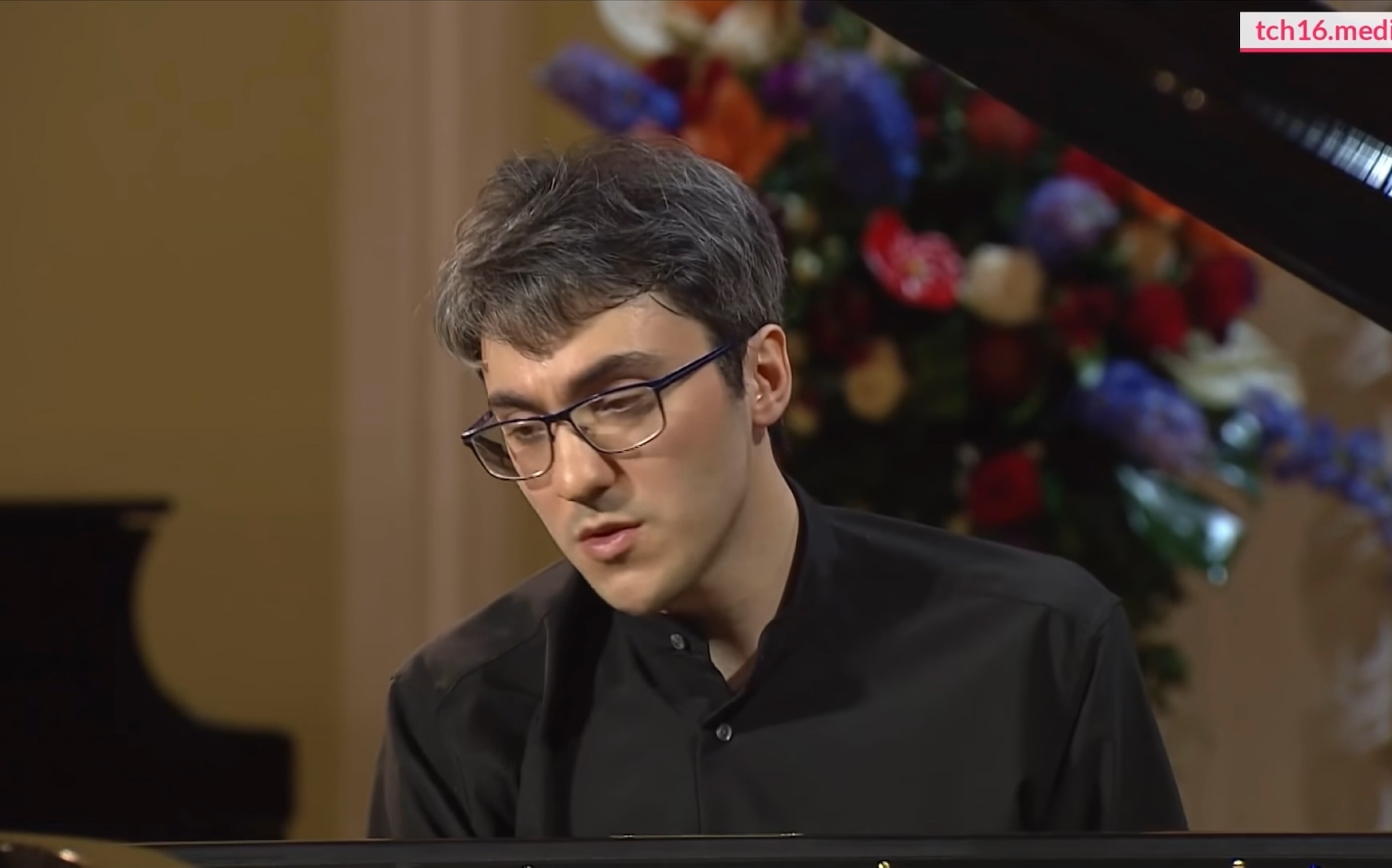 [图]【Alexander Gadjiev】 Rachmaninoff Etudes tableaux op.39 no.5 拉赫马尼诺夫音画练习曲 TCH16第一轮