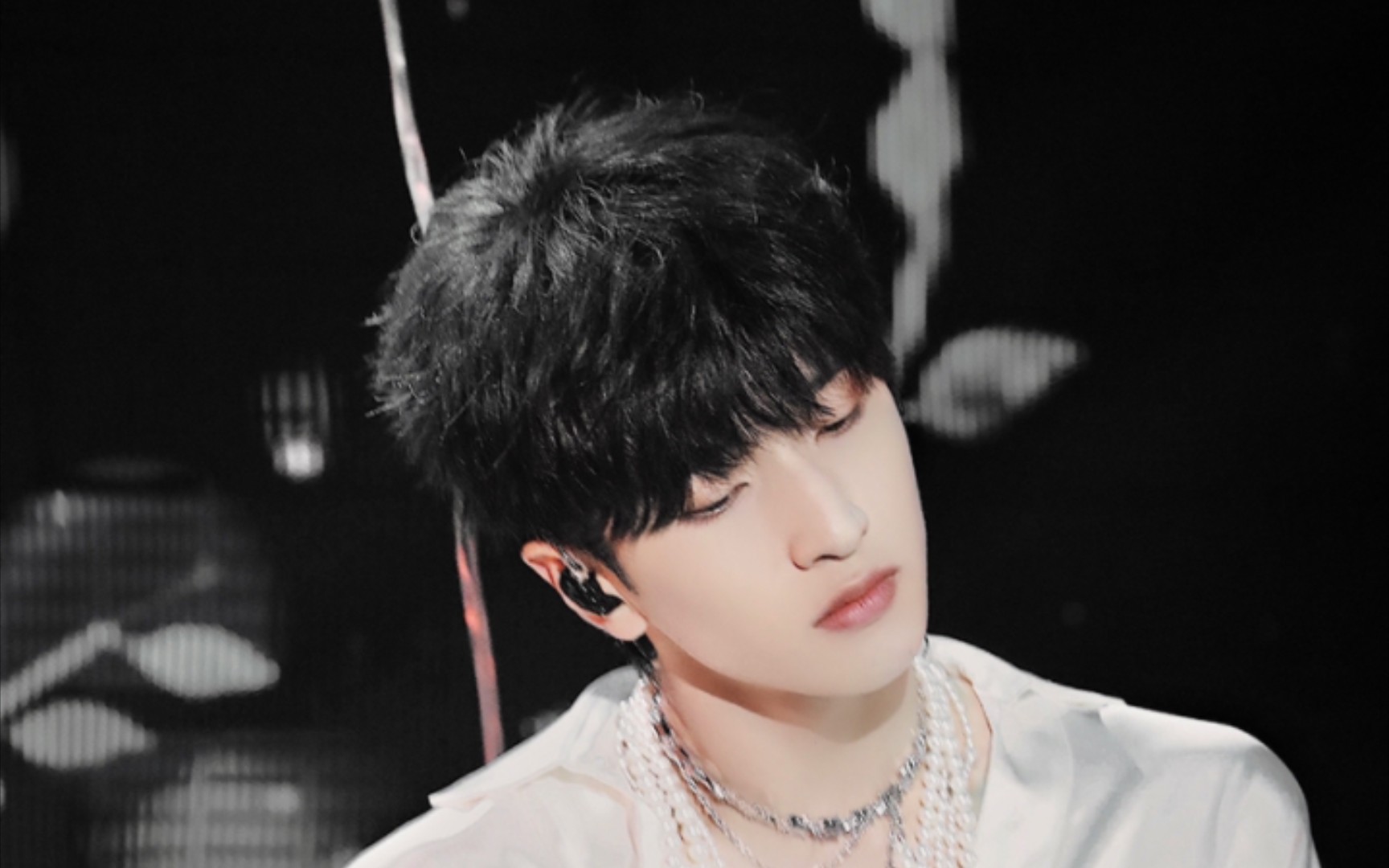 活动  这不严严……敖子逸?#严浩翔#敖子逸