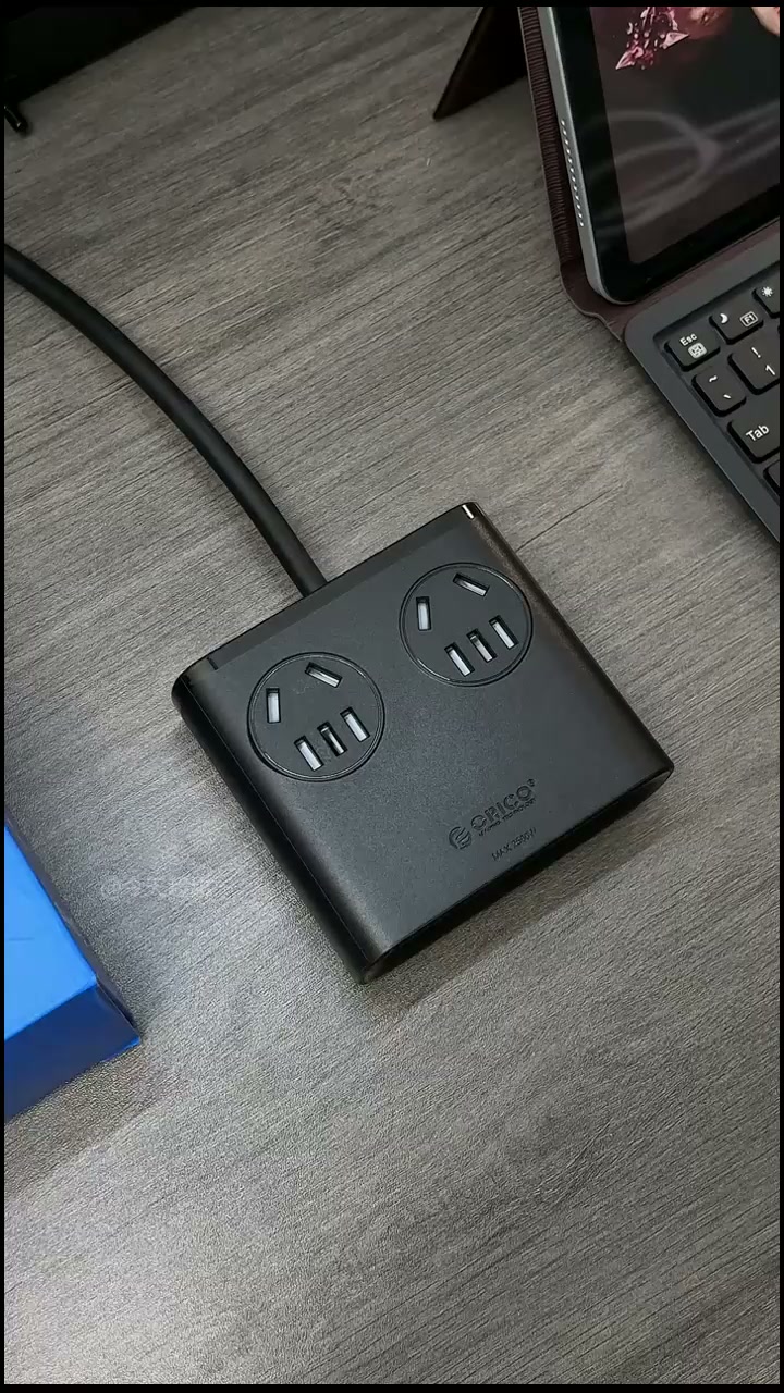 小方砖插座桌面充电站usb插排插线板多口快充