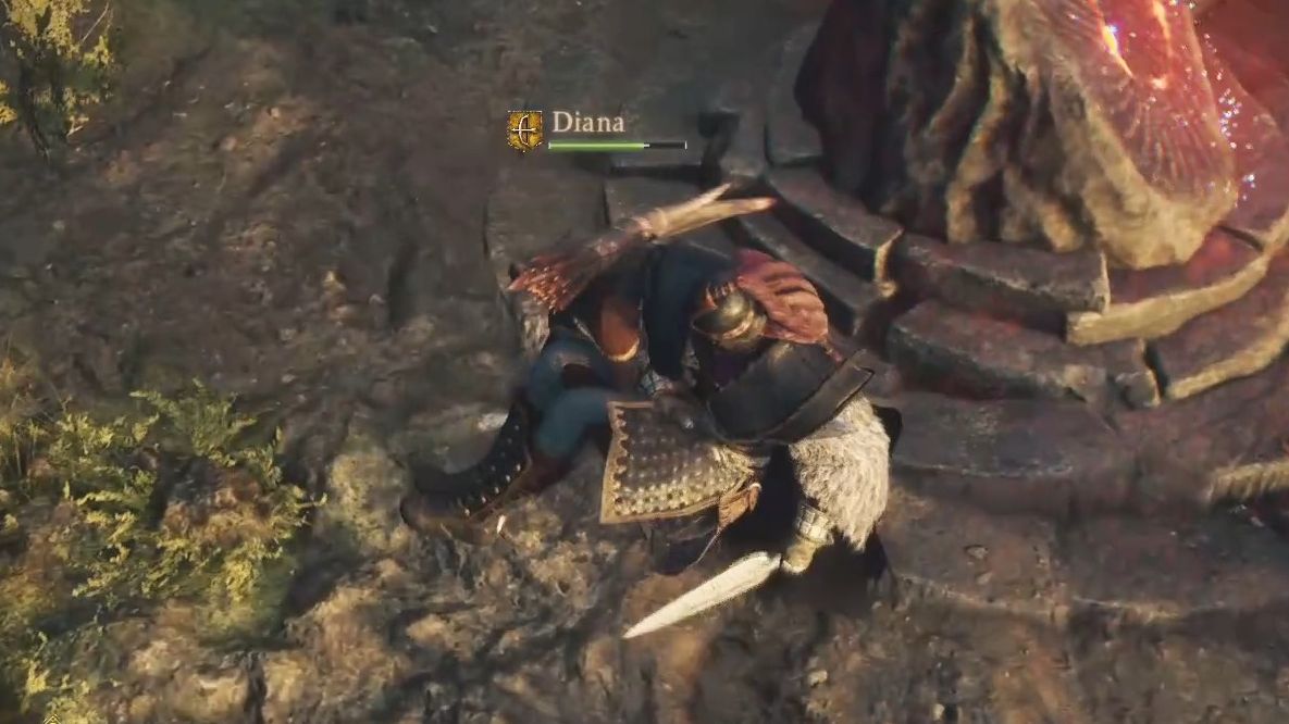 好心随从阻止下头双刀侠摔死